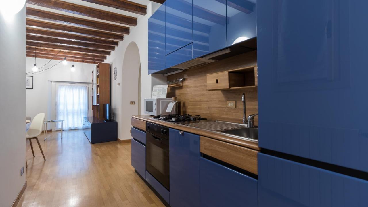 Italianway - Tadino 13 Apartment Milano Ngoại thất bức ảnh
